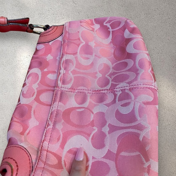 Rare Vintage Coach Pink Monogram C Signature Zoe Hobo Shoulder Bag - Picture 10 of 10